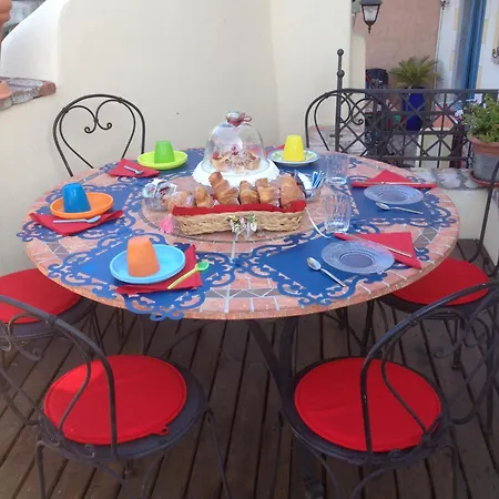 Couette-café Piccolo Paradiso 3*